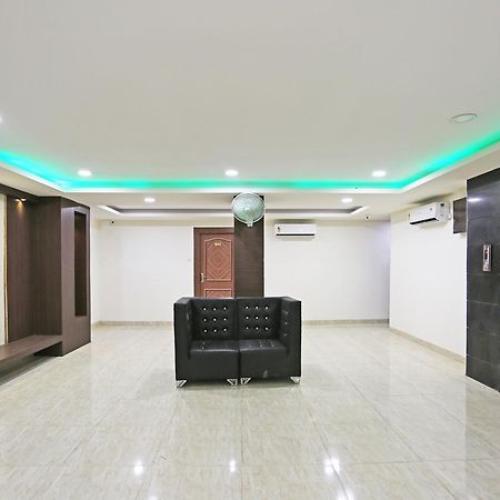 Oyo 8226 Rd Inn パトナー エクステリア 写真
